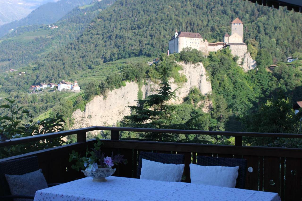 Villa Falkner Tirolo Exterior photo